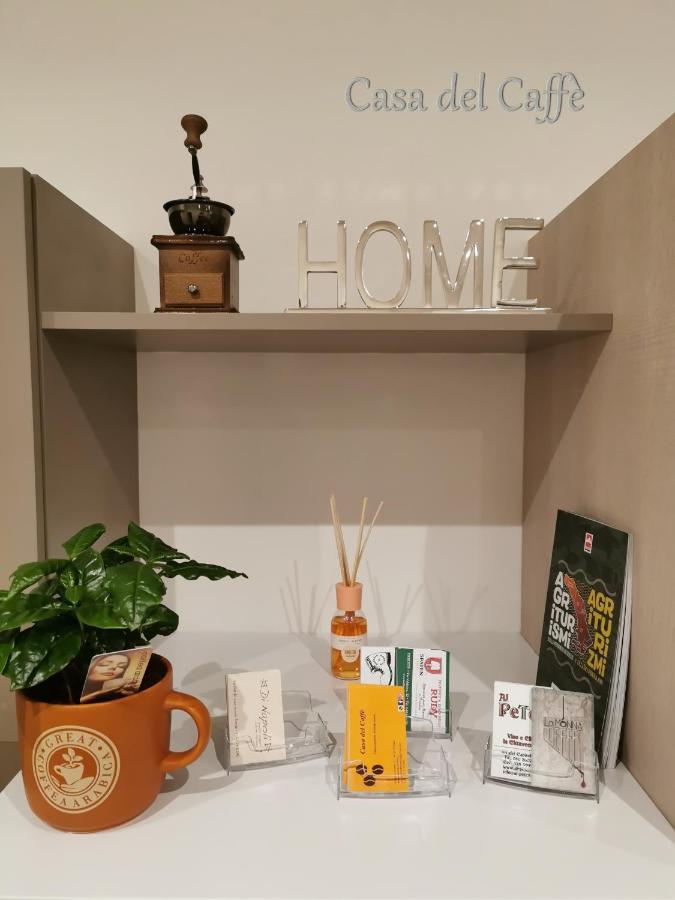 Casa Del Caffe Apartment ตรีเอสเต ภายนอก รูปภาพ