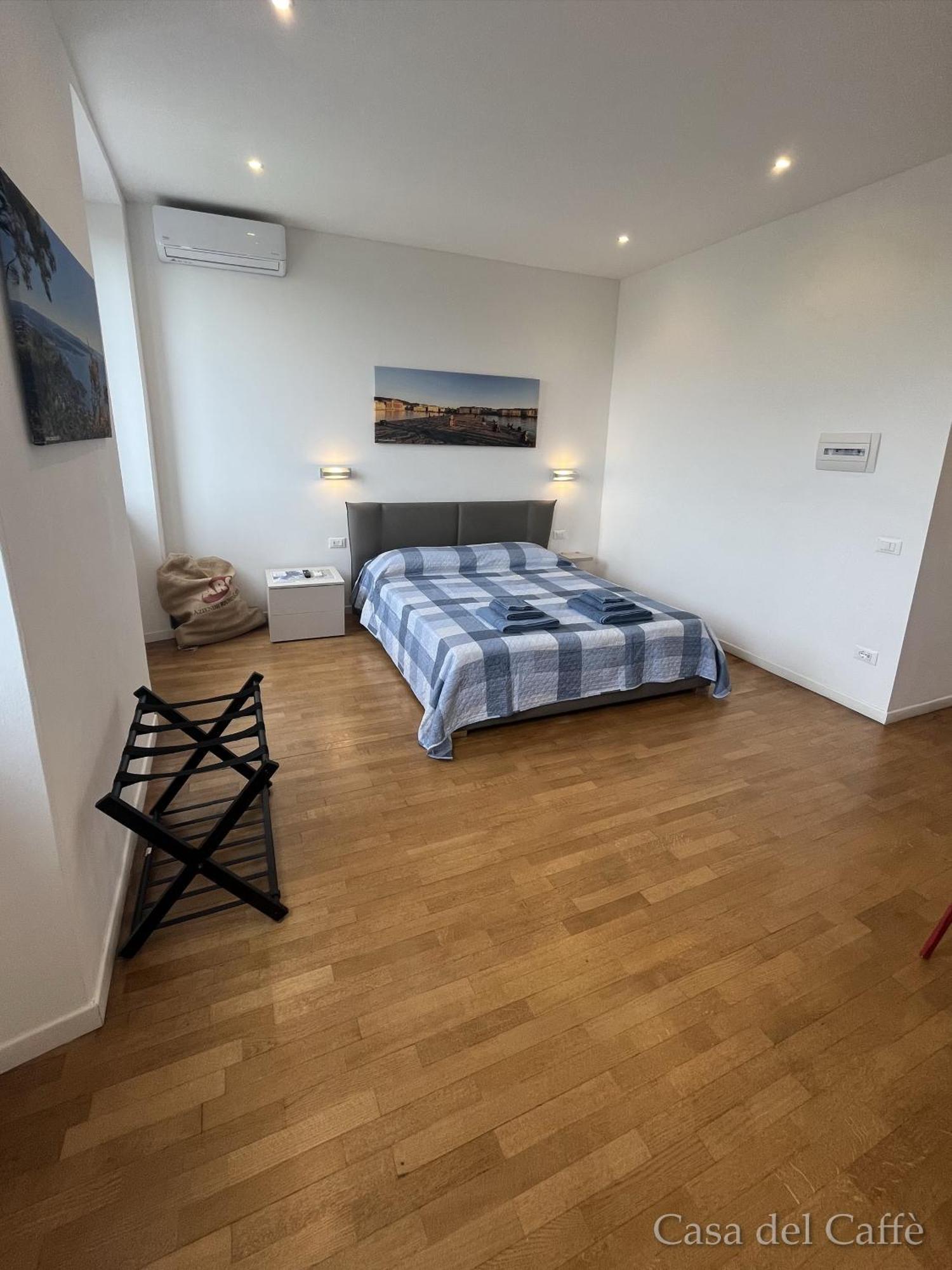 Casa Del Caffe Apartment ตรีเอสเต ภายนอก รูปภาพ