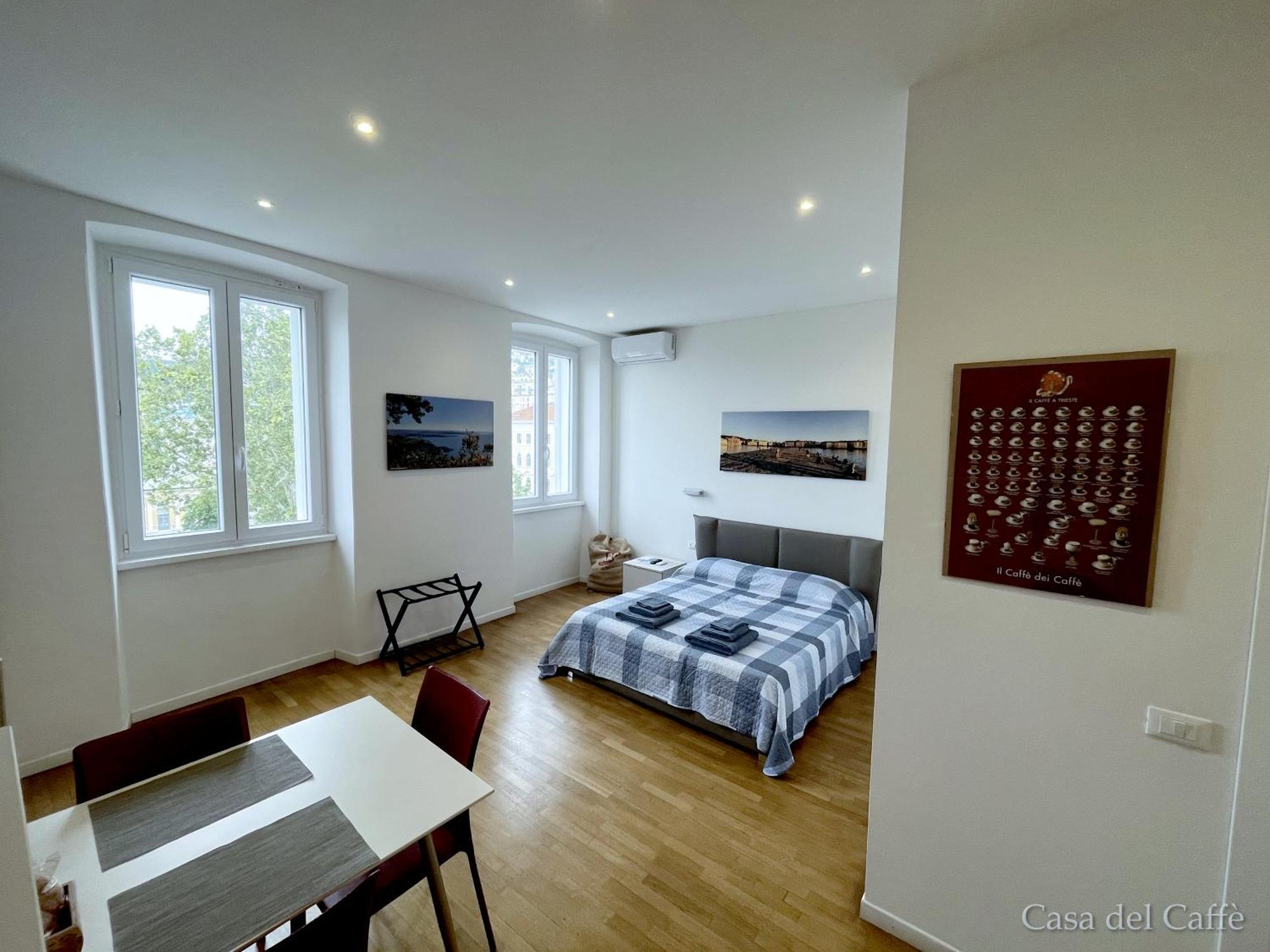 Casa Del Caffe Apartment ตรีเอสเต ภายนอก รูปภาพ
